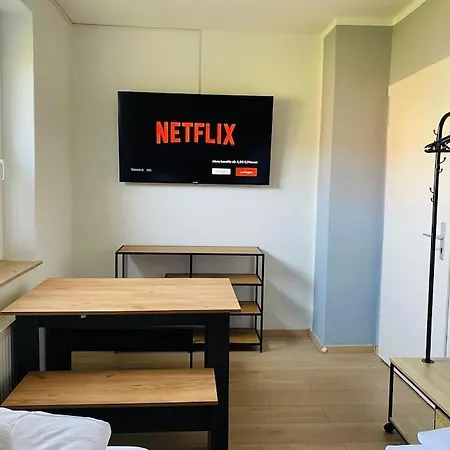Apartment Business Mit Netflix Am Flughafen Leipzig-halle *